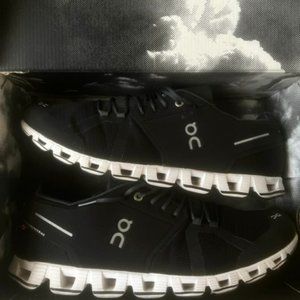 On Cloud Lightweight Shoes